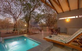 Kruger's Keep - Luxury Couples Haven